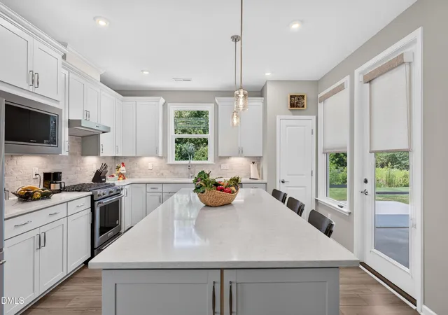 Photo 4 of Single family home for sale at 90 Shadowbrook Trl, Clayton, NC 27520 | MLS# 10172258 | Listing updated on 2026-09-05