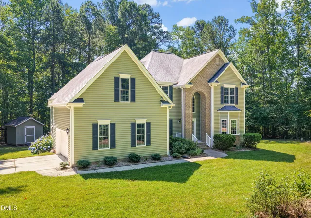 Homes for sale in New Hill, NC | 3309 Avent Ferry Rd, New Hill, NC 27562 | MLS# 10172943
