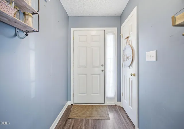Photo 4 of Sale Pending at 6821 Flying Eagle Ct, Wendell, NC 27591 | MLS# 10171532 | Listing updated on 2026-09-16
