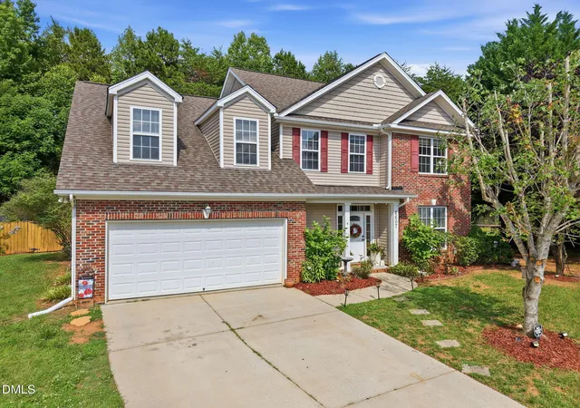 Homes for sale in Whitsett, NC | 6607 Transon Ct, Whitsett, NC 27377 | MLS# 10177832