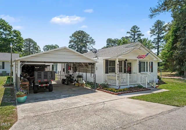 Homes for sale in Pikeville, NC | 106 N Fort St, Pikeville, NC 27863 | MLS# 10171672