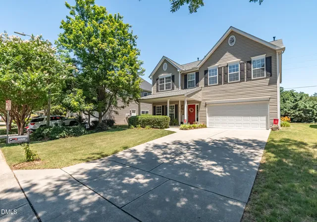 2nd image of 5209 Heather Ridge Ln, Raleigh, NC 27610 | MLS# 10172257