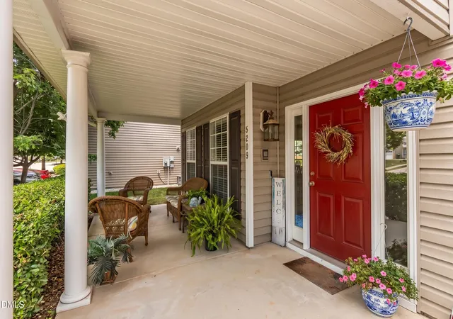 Photo 3 of Sale Pending at 5209 Heather Ridge Ln, Raleigh, NC 27610 | MLS# 10172257 | Listing updated on 2026-09-24