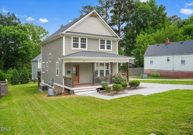 Photo 3 of Single family home for sale at 2931 Chapel Hl Rd, Durham, NC 27707 | MLS# 10172248 | Listing updated on 2026-07-18