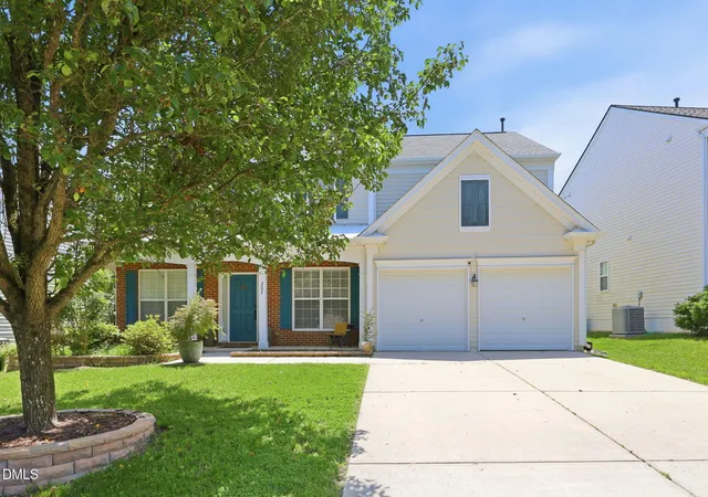 Photo 2 of Single family home for sale at 205 Shakespeare St, Morrisville, NC 27560 | MLS# 10172301 | Listing updated on 2026-08-02