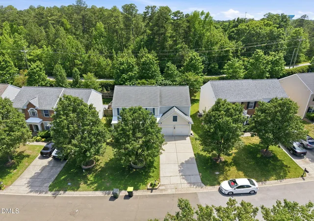 Photo 4 of Single family home for sale at 205 Shakespeare St, Morrisville, NC 27560 | MLS# 10172301 | Listing updated on 2026-08-02