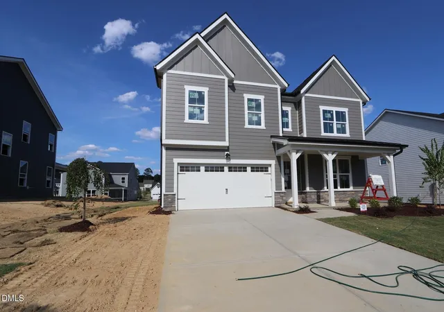 Photo 3 of Sale Pending at 617 Blackwood Ct, Durham, NC 27705 | MLS# 10171667 | Listing updated on 2026-07-18