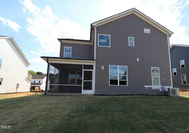 Photo 4 of Sale Pending at 617 Blackwood Ct, Durham, NC 27705 | MLS# 10171667 | Listing updated on 2026-07-18