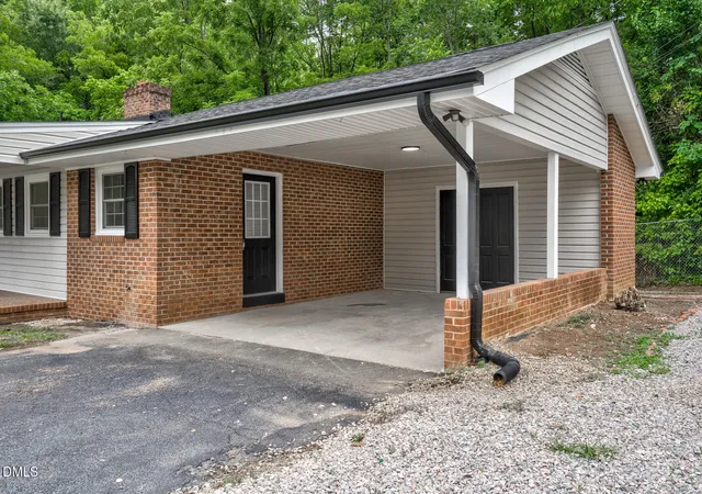 Homes for sale in Spring Hope, NC | 215 E Franklin St, Spring Hope, NC 27882 | MLS# 10174312