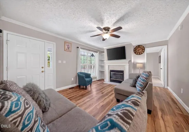 4th image of 6700 Cane Creek Dr, Efland, NC 27243 | MLS# 10172228