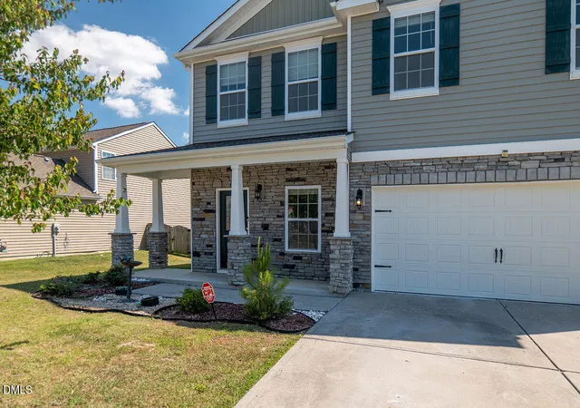 Photo 3 of Sale Pending at 1237 Hawks Perch Way, Wendell, NC 27591 | MLS# 10171806 | Listing updated on 2026-07-18