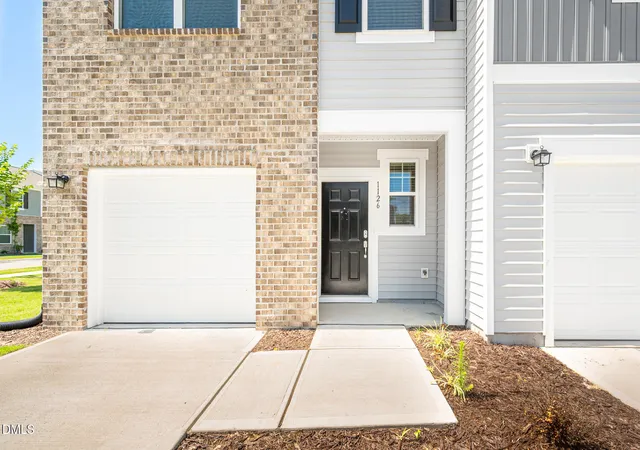 5th image of 1126 Tofino Dr, Durham, NC 27704 | MLS# 10179431