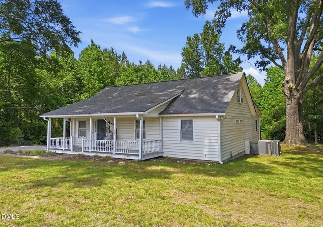 Homes for sale in Franklinton, NC | 2568 Nc Hwy 96 S, Franklinton, NC 27525 | MLS# 10172767