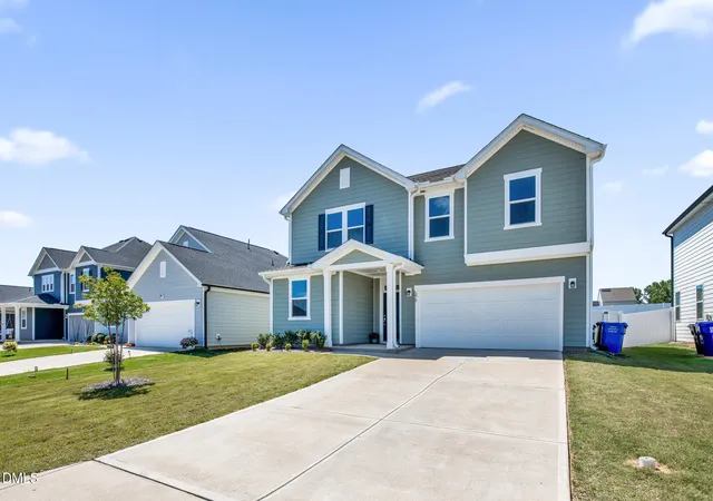Photo 2 of Single family home for sale at 270 Chestnut Oak Ln, Lillington, NC 27546 | MLS# 10171857 | Listing updated on 2026-09-20