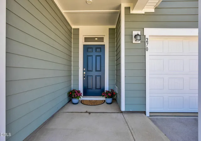 Photo 4 of Single family home for sale at 270 Chestnut Oak Ln, Lillington, NC 27546 | MLS# 10171857 | Listing updated on 2026-09-20