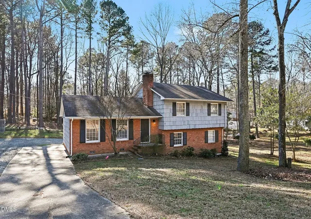 Photo 1 of Single family home for sale at 1920 White Plains Rd, Chapel Hill, NC 27517 | MLS# 10172102 | Listing updated on 2026-07-27