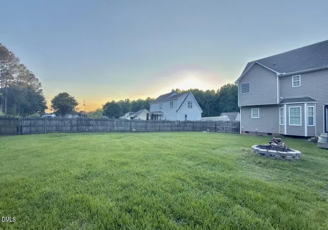 Photo 4 of Single family home for sale at 215 Yesteryear Ct, Angier, NC 27501 | MLS# 10171905 | Listing updated on 2026-08-03