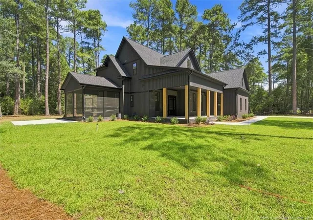 Photo 4 of Single family home for sale at 16041 Cardinal Ct, Wagram, NC 28396 | MLS# 763827 | Listing updated on 2026-08-28