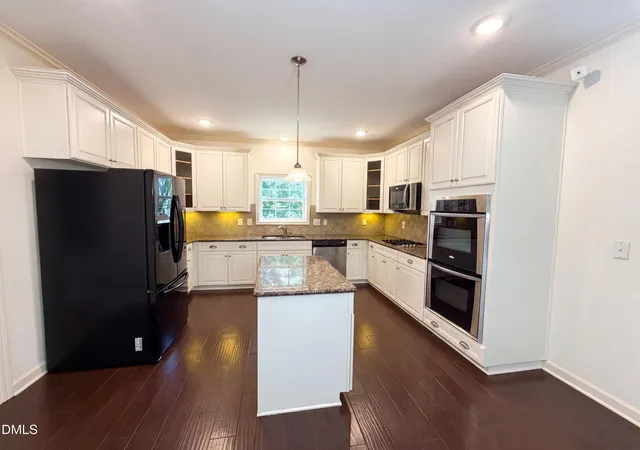 2nd image of 4903 Homeplace Dr, Apex, NC 27539 | MLS# 10172272