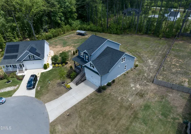 Photo 5 of Sale Pending at 62 Memuru Ct, Zebulon, NC 27597 | MLS# 10171993 | Listing updated on 2026-07-18