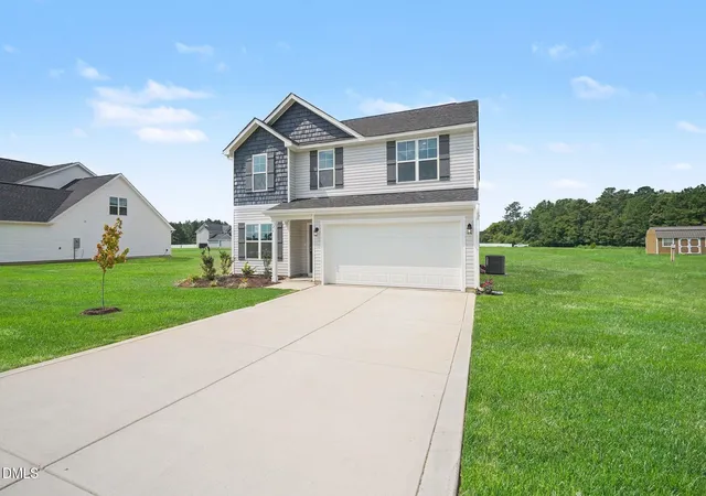 Photo 3 of Single family home for sale at 26 Baxley Dr #30, Dunn, NC 28334 | MLS# 10172002 | Listing updated on 2026-08-02