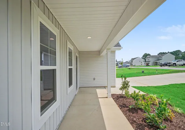 4th image of 121 Boston River Dr #(lot 37), Dunn, NC 28334 | MLS# 10172009