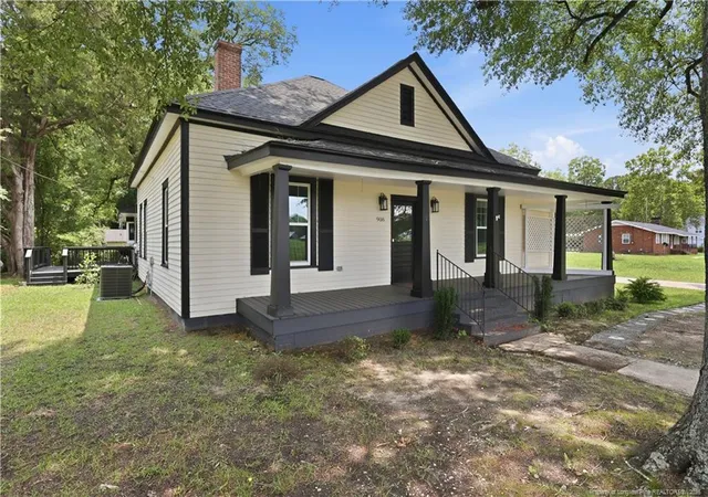 Photo 3 of Single family home for sale at 908 Middle Rd, Fayetteville, NC 28312 | MLS# 763719 | Listing updated on 2026-09-01