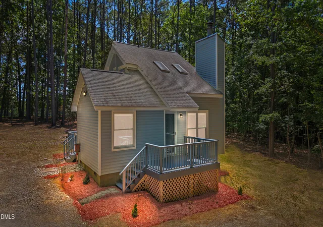 Homes for sale in Chapel Hill, NC | 9506 Coachway, Chapel Hill, NC 27516 | MLS# 10172825