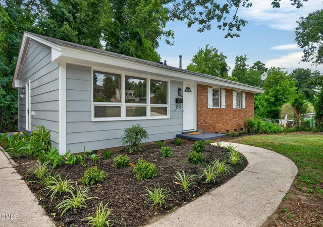 Photo 3 of Single family home for sale at 1513 N King Charles Rd, Raleigh, NC 27610 | MLS# 10175325 | Listing updated on 2026-09-18
