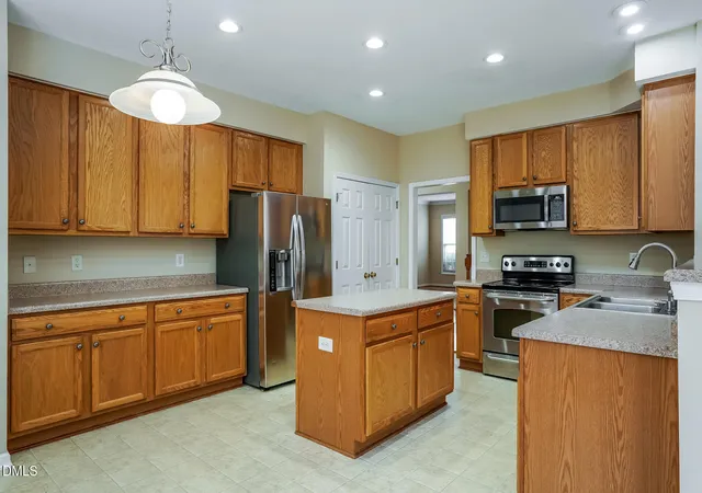 Photo 4 of Single family home for sale at 2279 Lazy River Dr, Raleigh, NC 27610 | MLS# 10172550 | Listing updated on 2026-10-08