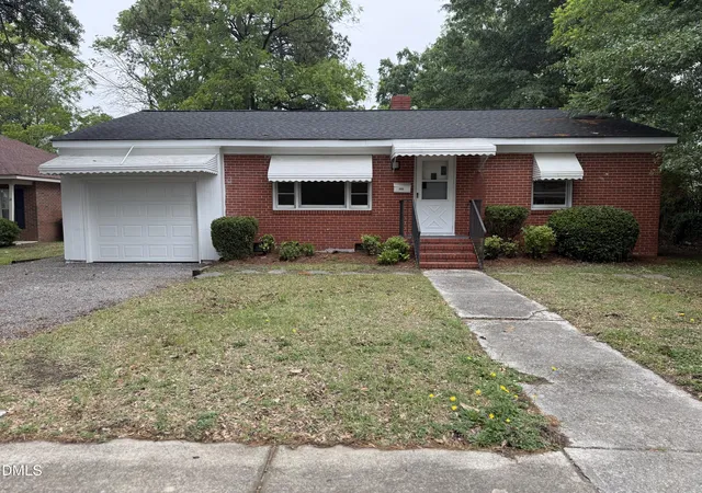 2nd image of 316 Hamby St, Clayton, NC 27520 | MLS# 10172242