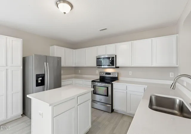 Photo 4 of Sale Pending at 67 Valleyfield Dr, Clayton, NC 27527 | MLS# 10172236 | Listing updated on 2026-08-25