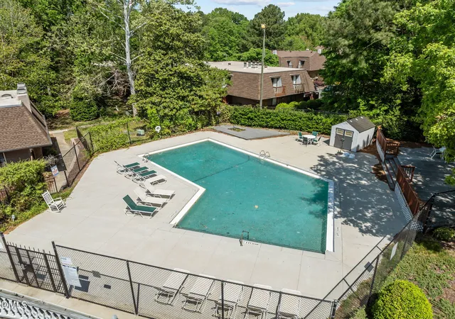 Homes for sale in Chapel Hill, NC | 381 Summerwalk Cir, Chapel Hill, NC 27517 | MLS# 10173513