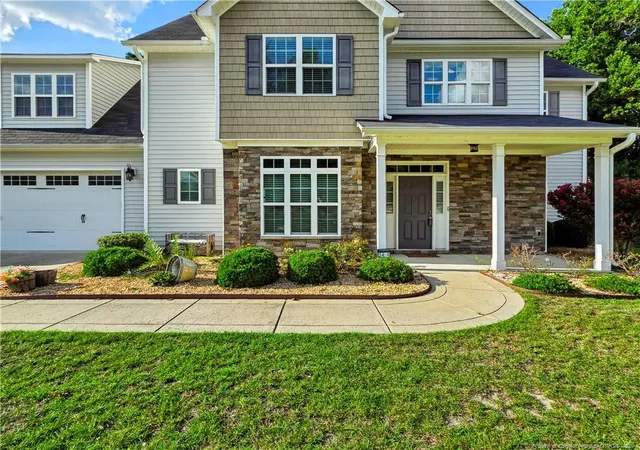 2nd image of 2450 Market Hill Dr, Fayetteville, NC 28306 | MLS# 763898