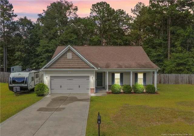 Homes for sale in Raeford, NC | 177 Sidesaddle Ct, Raeford, NC 28376 | MLS# 763903