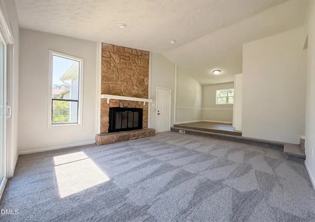 Photo 3 of Single family home for sale at 1843 Berriedale Dr, Fayetteville, NC 28304 | MLS# 10172489 | Listing updated on 2026-08-31