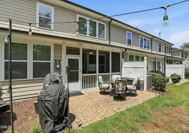 Photo 3 of Townhouse for sale at 2575 Rambling Crk Rd, Apex, NC 27523 | MLS# 10172673 | Listing updated on 2026-07-18