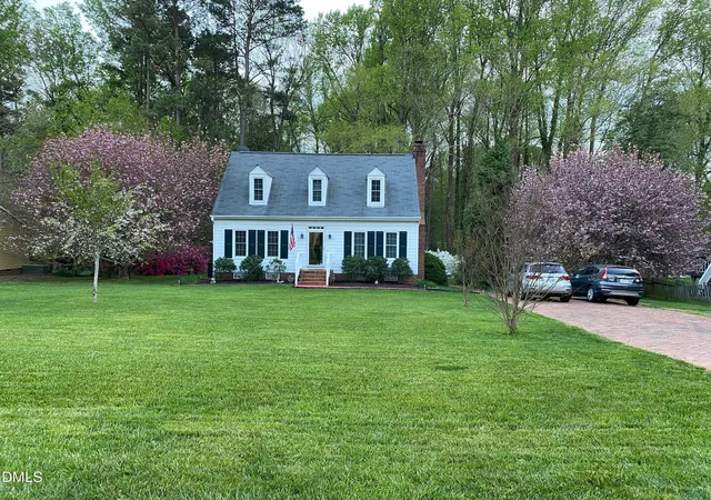 Photo 1 of Sale Pending at 4033 Saint Edmunds Ln, Apex, NC 27539 | MLS# 10189189 | Listing updated on 2026-09-20