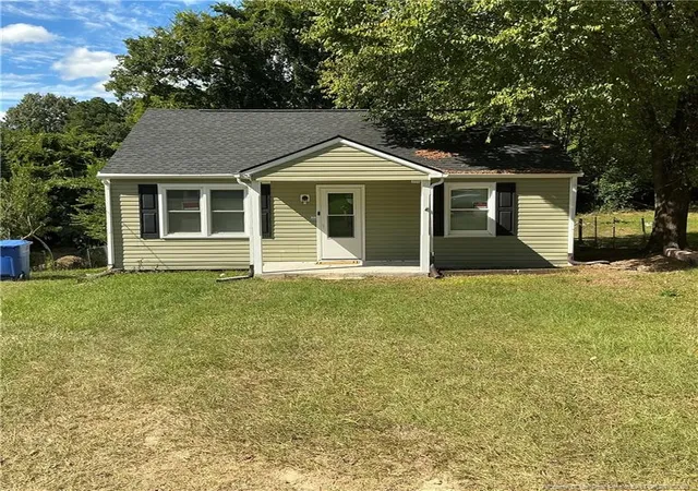 Photo 2 of Single family home for sale at 210 Sunset Ave, Fayetteville, NC 28301 | MLS# 763919 | Listing updated on 2026-07-18