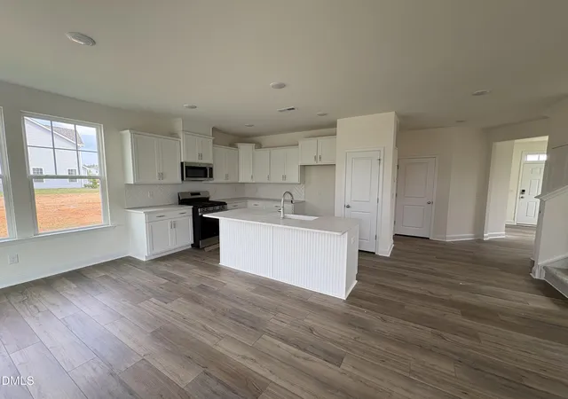 Photo 3 of Single family home for sale at 310 Peach Grv Way, Lillington, NC 27546 | MLS# 10172393 | Listing updated on 2026-09-11
