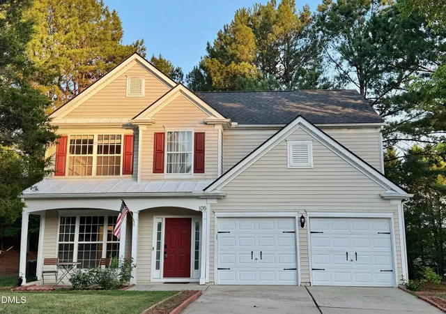 Homes for sale in Apex, NC | 105 New Timber Path, Apex, NC 27502 | MLS# 10173198