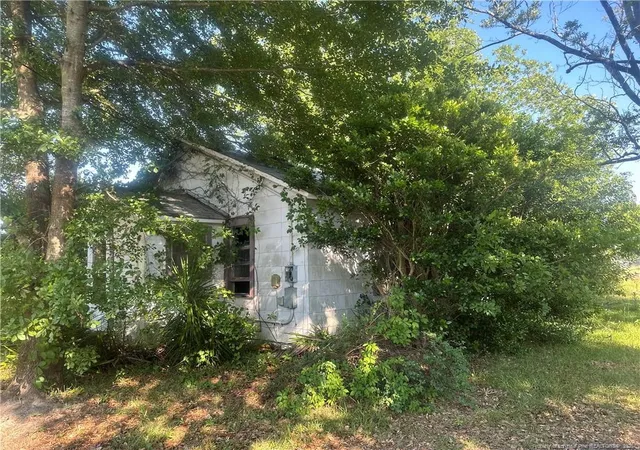 Photo 4 of Single family home for sale at 1302 Spring Ave, Spring Lake, NC 28390 | MLS# 763652 | Listing updated on 2026-08-10