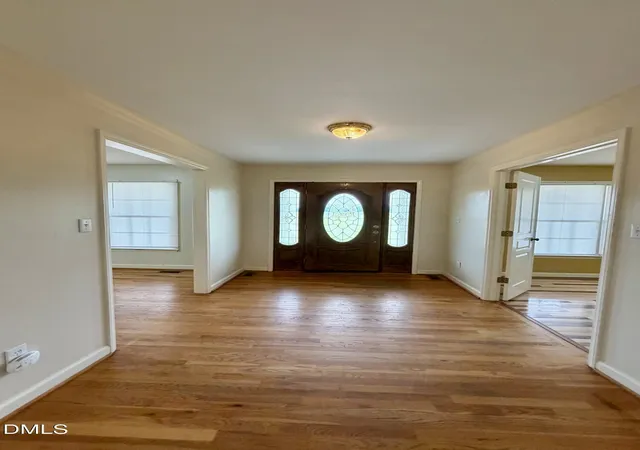 Photo 3 of Single family home for sale at 800 Carolina Dr, Dunn, NC 28334 | MLS# 10172475 | Listing updated on 2026-09-08