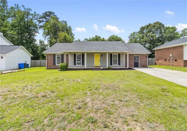 1st image of 7820 Loxley Dr, Fayetteville, NC 28314 | MLS# 763758