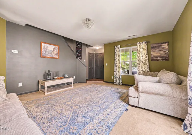 Photo 4 of Single family home for sale at 4418 Stonewall Dr, Raleigh, NC 27604 | MLS# 10172781 | Listing updated on 2026-09-12