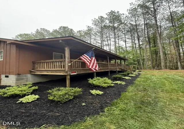 Photo 3 of Single family home for sale at 55 Courtney Dr, Louisburg, NC 27549 | MLS# 10172523 | Listing updated on 2026-09-30