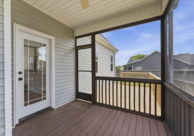 Photo 3 of Single family home for sale at 160 Braddock Dr, Lillington, NC 27546 | MLS# 10173534 | Listing updated on 2026-09-30