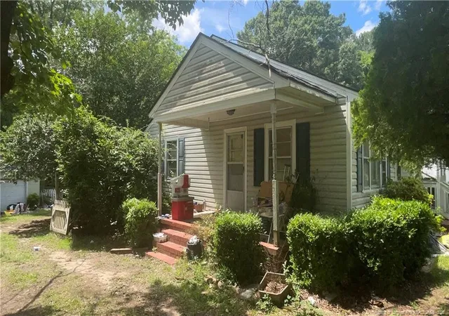 3rd image of 2995 Coleman Rd, Eastover, NC 28312 | MLS# 763935