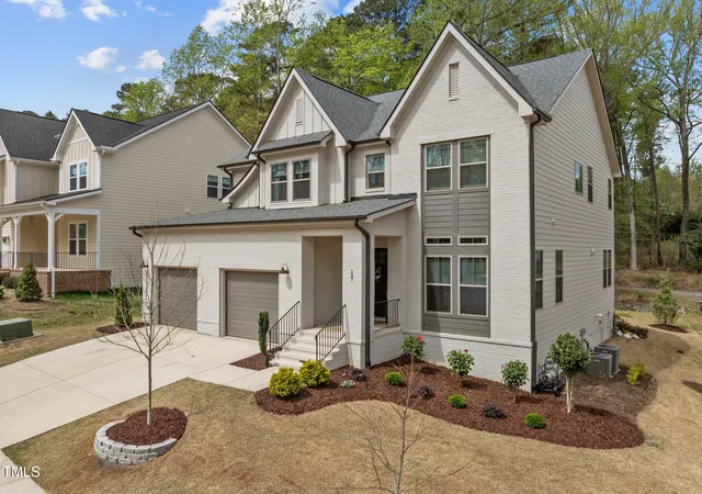 Homes for sale in Chapel Hill, NC | 127 Sanderway Dr, Chapel Hill, NC 27516 | MLS# 10174237