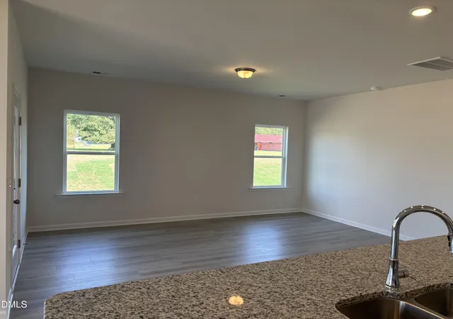 Photo 3 of Single family home for sale at 29 Gresham Ct, Dunn, NC 28334 | MLS# 10172553 | Listing updated on 2026-10-10